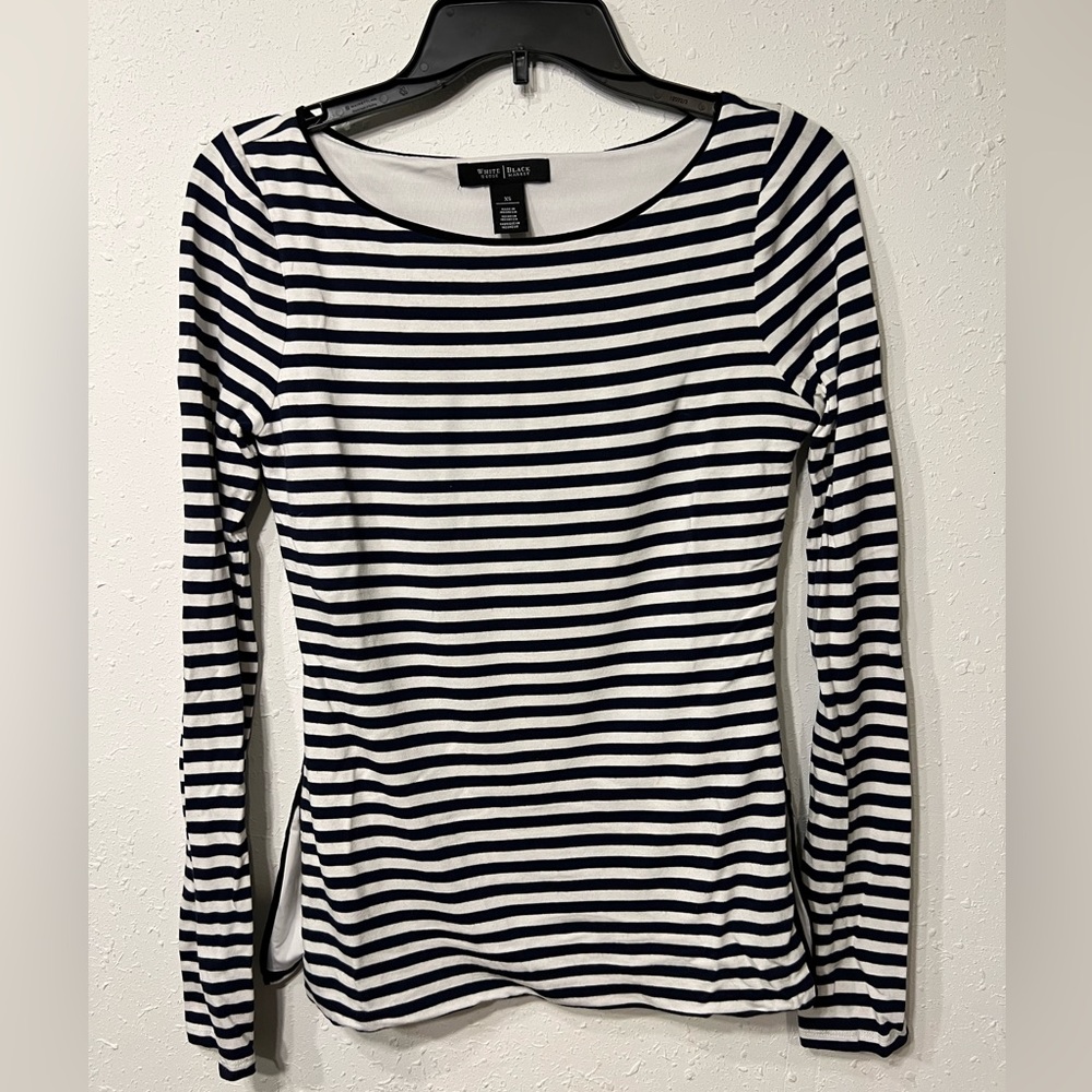 White House black market women’s xs